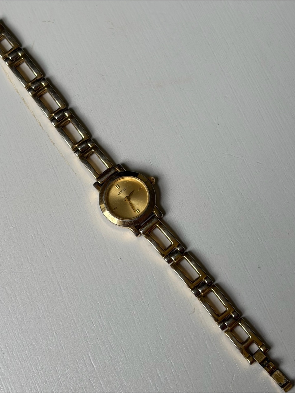 Vintage Guess Gold Tone Ladies Y2K Small 6.5-7” Analog Wrist Watch w New Battery